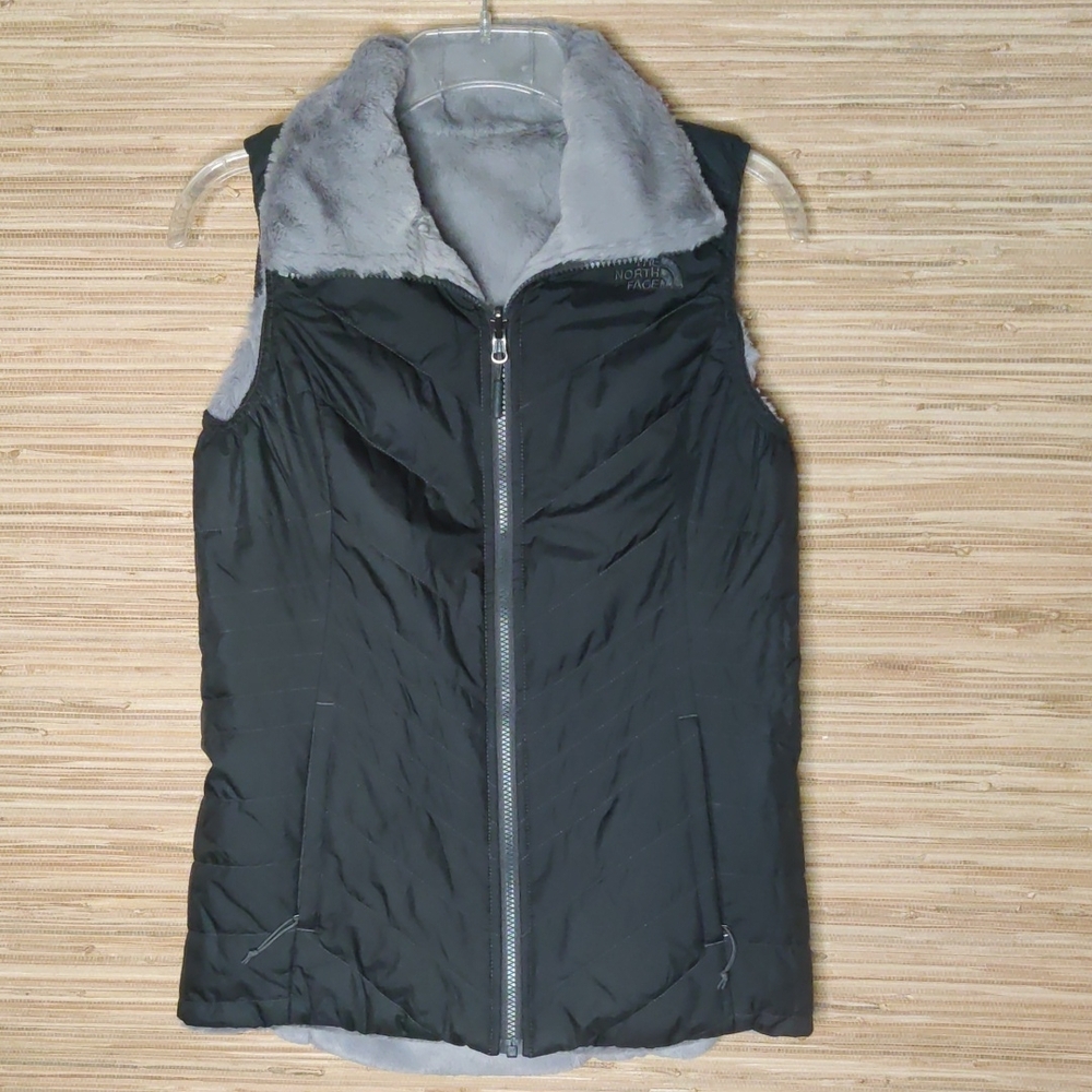 The North Face Women's Reversible Vest Size Small
